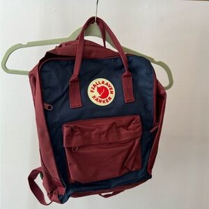 Fjallraven Kånken Backpack - Blue and Burgundy